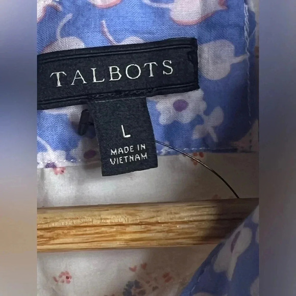 Talbots Pretty Cream Pink Blue Tiny Flowers Long Sleeve Cotton Blouse - Picture 4 of 5